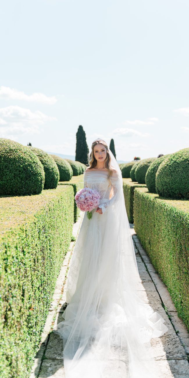 Dreams of Vesta Italian Wedding photographers at La Foce Tuscany